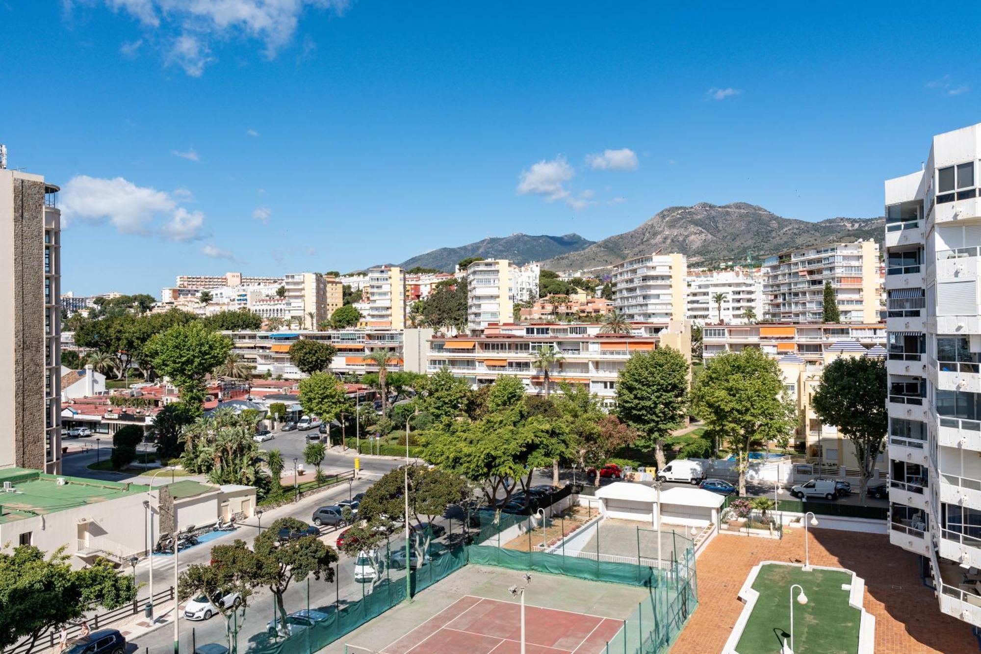 Tropico Carihuela View & Parking Apartamento Torremolinos Exterior foto