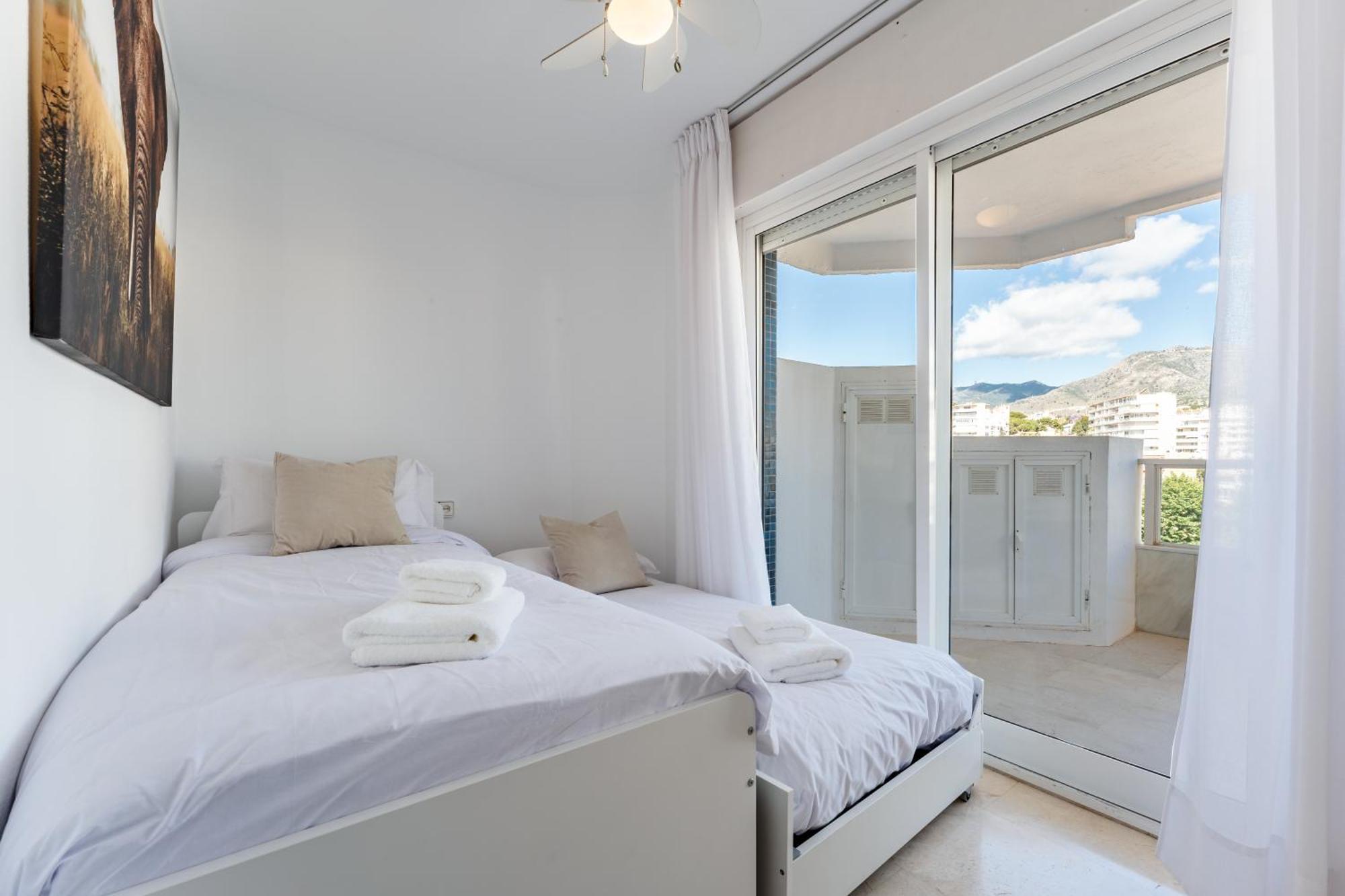 Tropico Carihuela View & Parking Apartamento Torremolinos Exterior foto